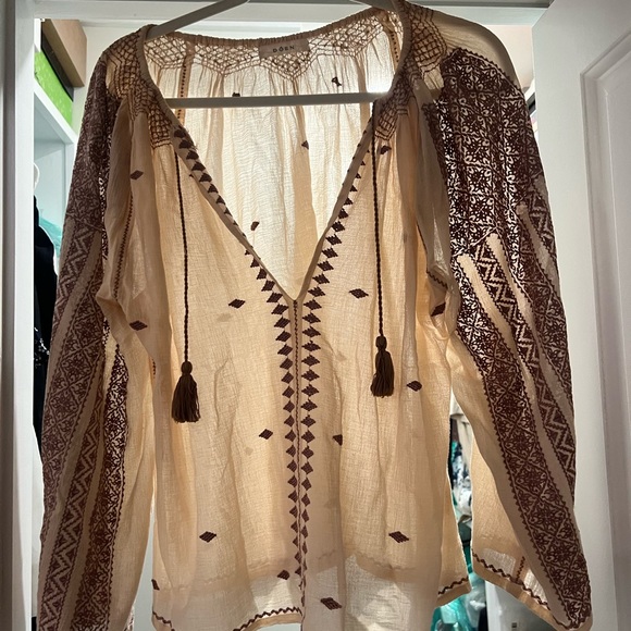 DOEN Mystic Embroidered Peasant Top - Picture 3 of 7